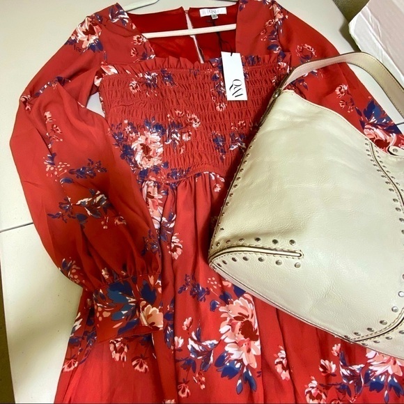 BNWT Q&A Gathered bodice Floral Long Sleeve Mini Dress - Picture 2 of 15